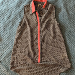 High- Lo, Collared Tank Top